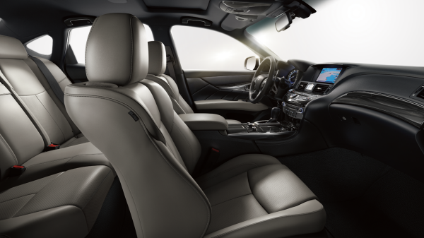 infiniti-q70-exterior-front-seats-passengers-legroom.png.ximg.l_6_m.smart.png