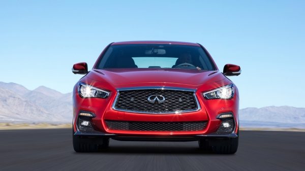 2018-infiniti-q50-exhilarating-engine-configurations.jpg.ximg.l_6_m.smart.jpg