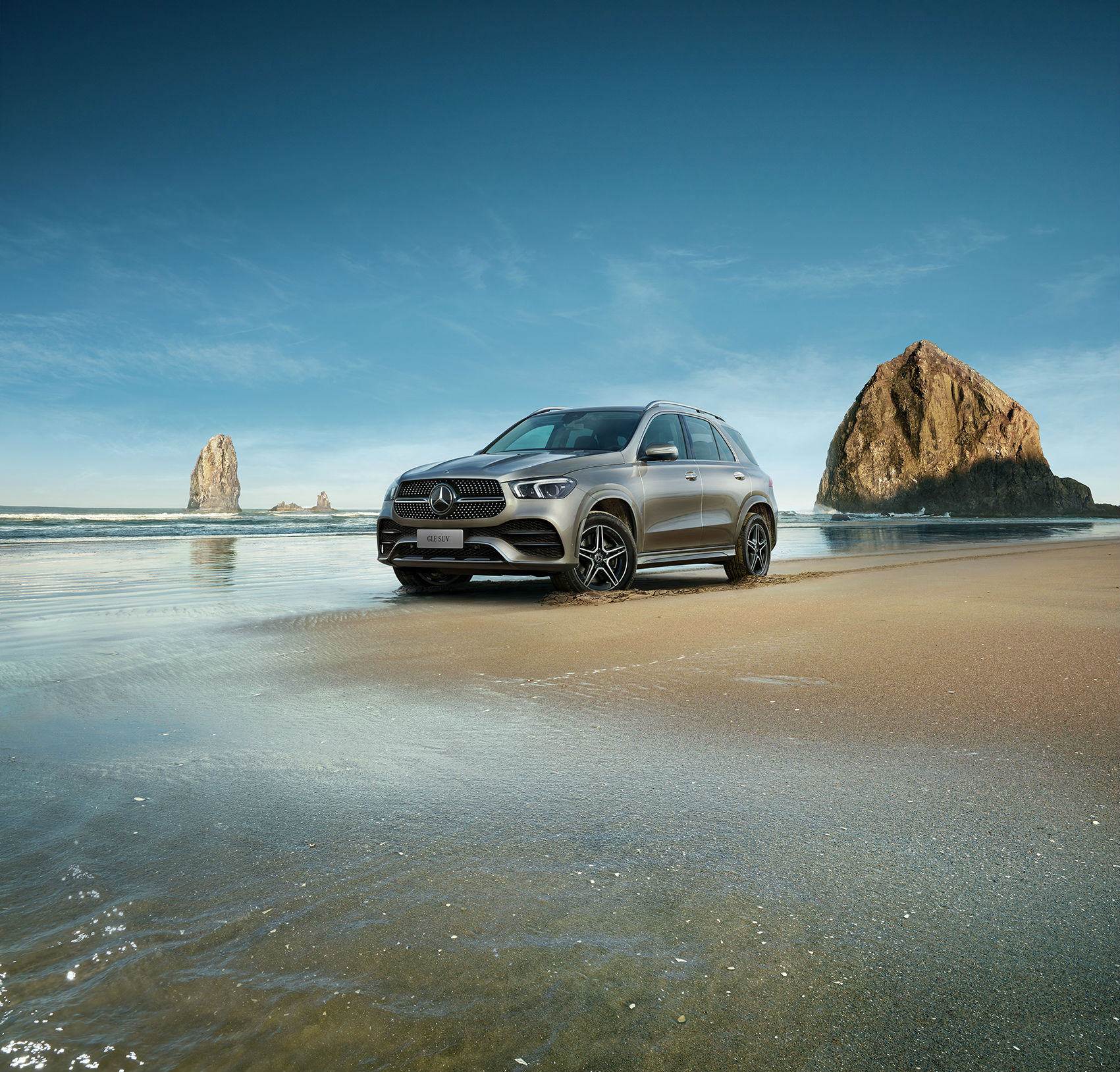 全新GLE-SUV海滩篇.jpg