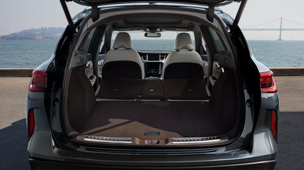 2019-infiniti-qx50-trunk.jpg.ximg.l_6_m.smart.jpg
