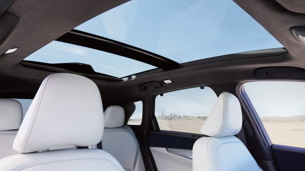 2019-infiniti-qx50-panoramic-moonroof.jpg.ximg.l_6_m.smart.jpg