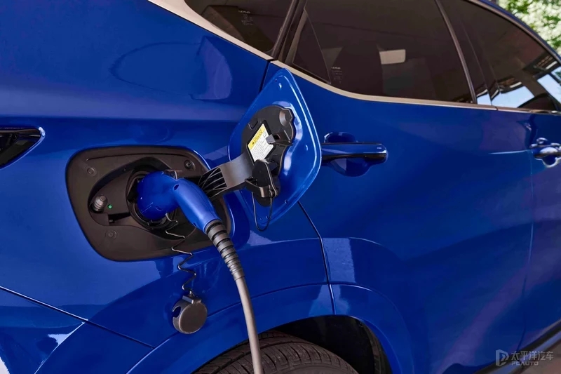 新一代雷克萨斯NX正式发布 新增2.4T和2.5L PHEV