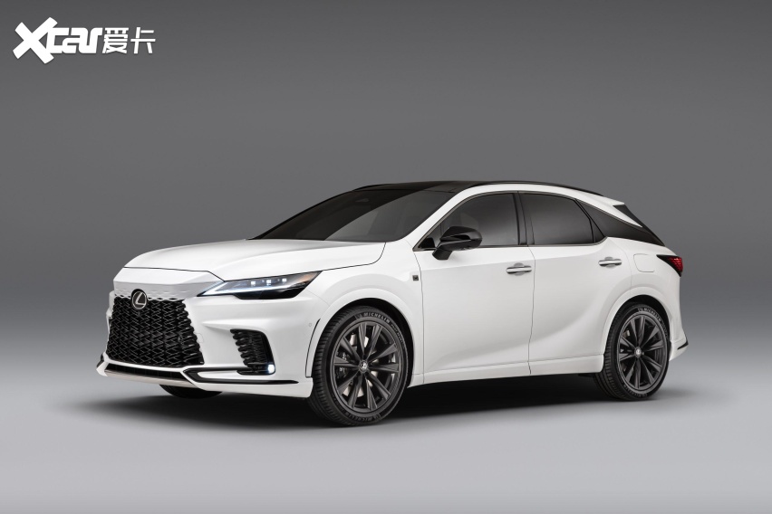 LEXUS雷克萨斯纯电概念车亮相蒙特利汽车周，酷炫外形深得人心