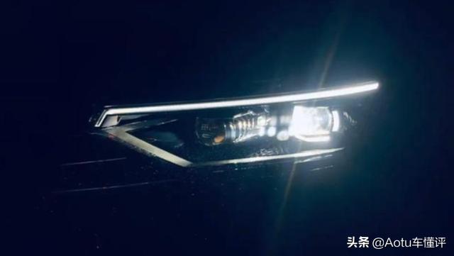 大众迈腾“暗夜王”太帅！颜值霸气，神韵犀利，车尾带字幕